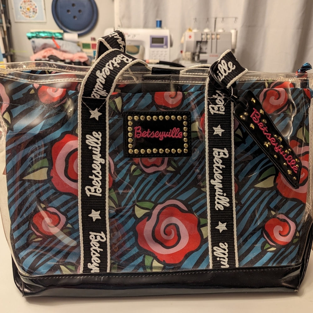 Betsey Johnson Betseyville clear tote